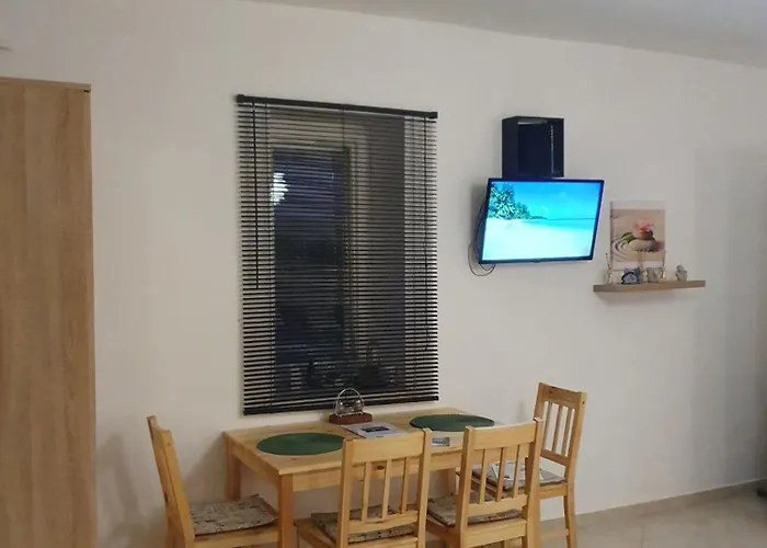 Lotusz Vendeghaz-demjen Daire Demjén